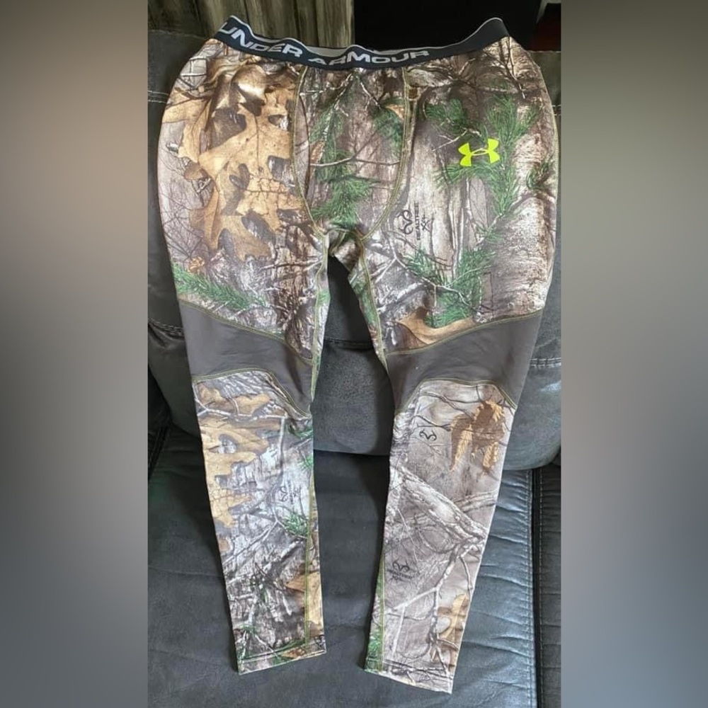 MENS UNDERARMOUR